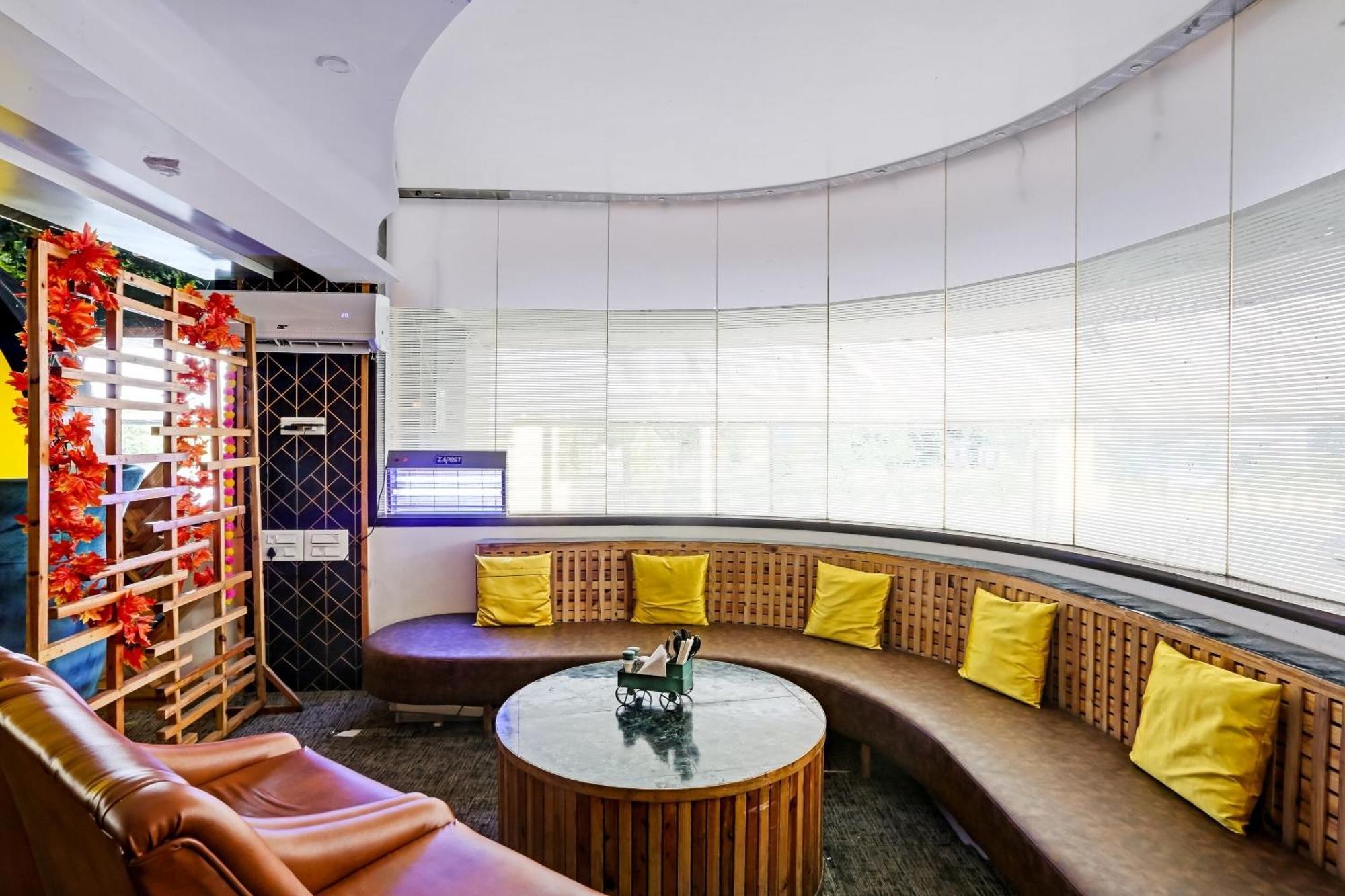 Oyo Salt House Hotell Mumbai Exteriör bild